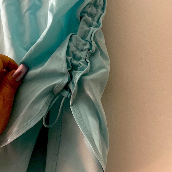 Women’s shorts - Picture 2 of 6